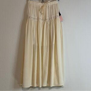 🆕 Boho Western Lace-Tiered Maxi Skirt – Antique White – XL 🆕